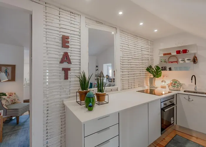 Chiado Chic - A Luxury Concept 아파트 리스본