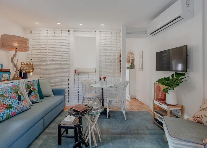 Chiado Chic - A Luxury Concept 아파트 리스본