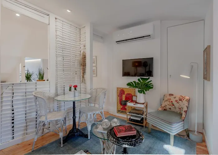 Chiado Chic - A Luxury Concept Διαμέρισμα *